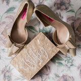 Wifey box clutch