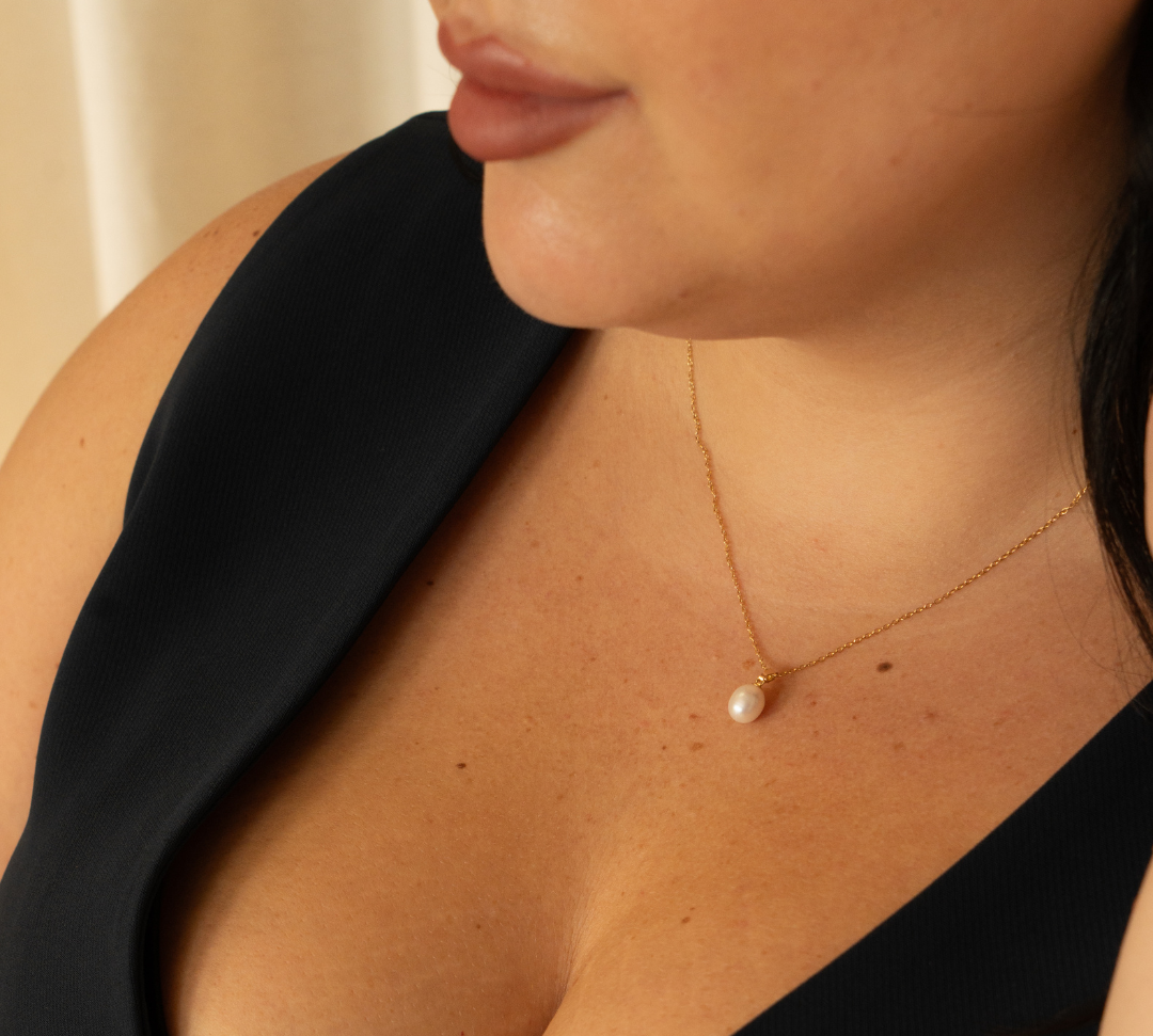 fresh water pearl necklace on model